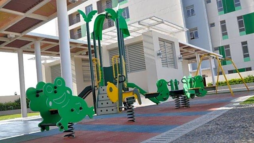 Kí hợp đồng lắp đặt thiết bị vui chơi ngoài trời tại khu chung cư cao cấp Parc Spring